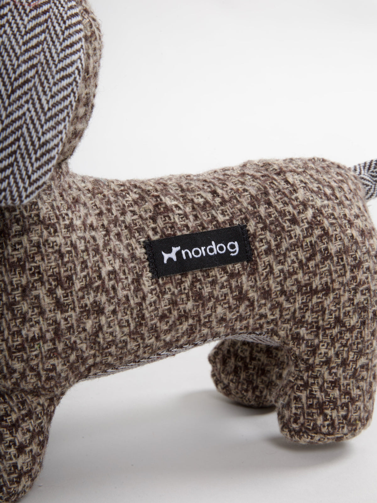 Nordog Joachim gravhund – hundelegetøj med piv – billede 3