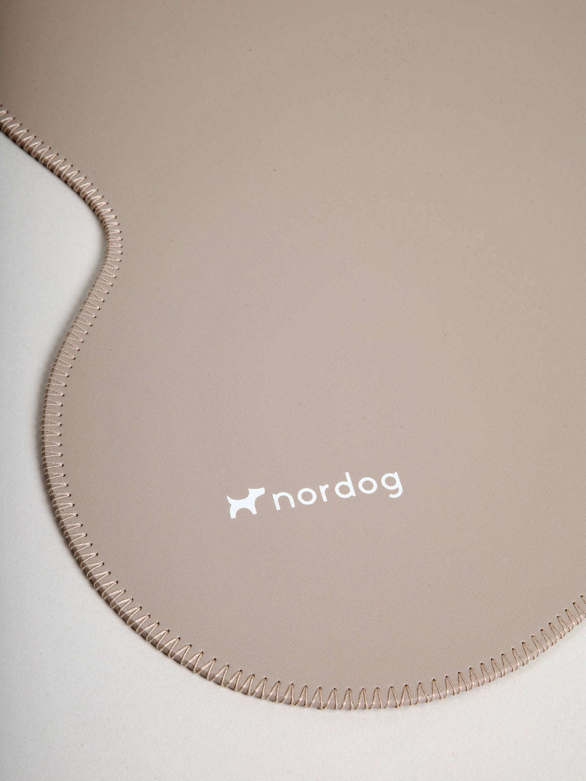 Nordog Underlag til hundeskåle – Cappuccino – billede 6
