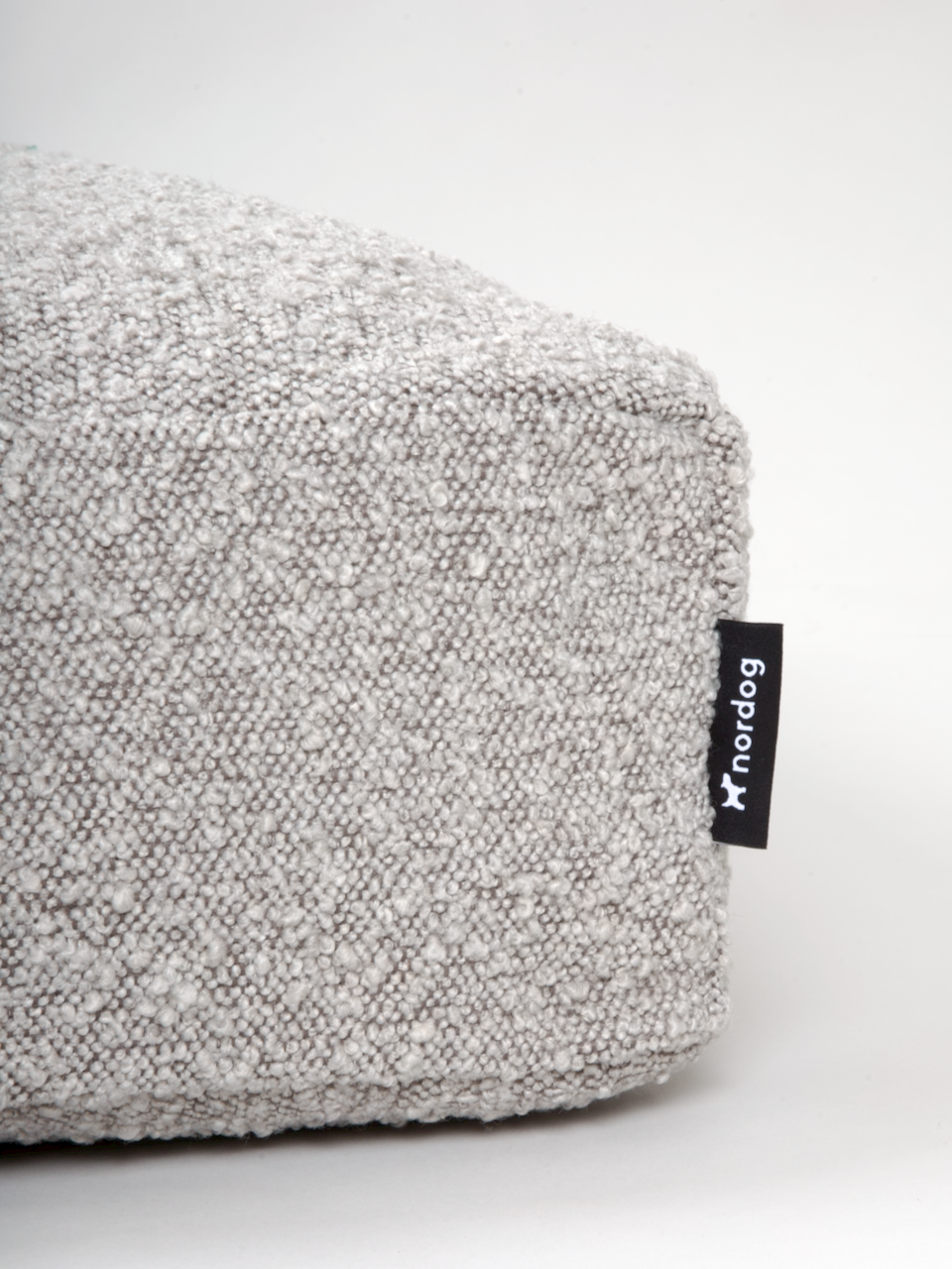 Nordog BILLY hundepude i bouclé – Taupe – billede 4