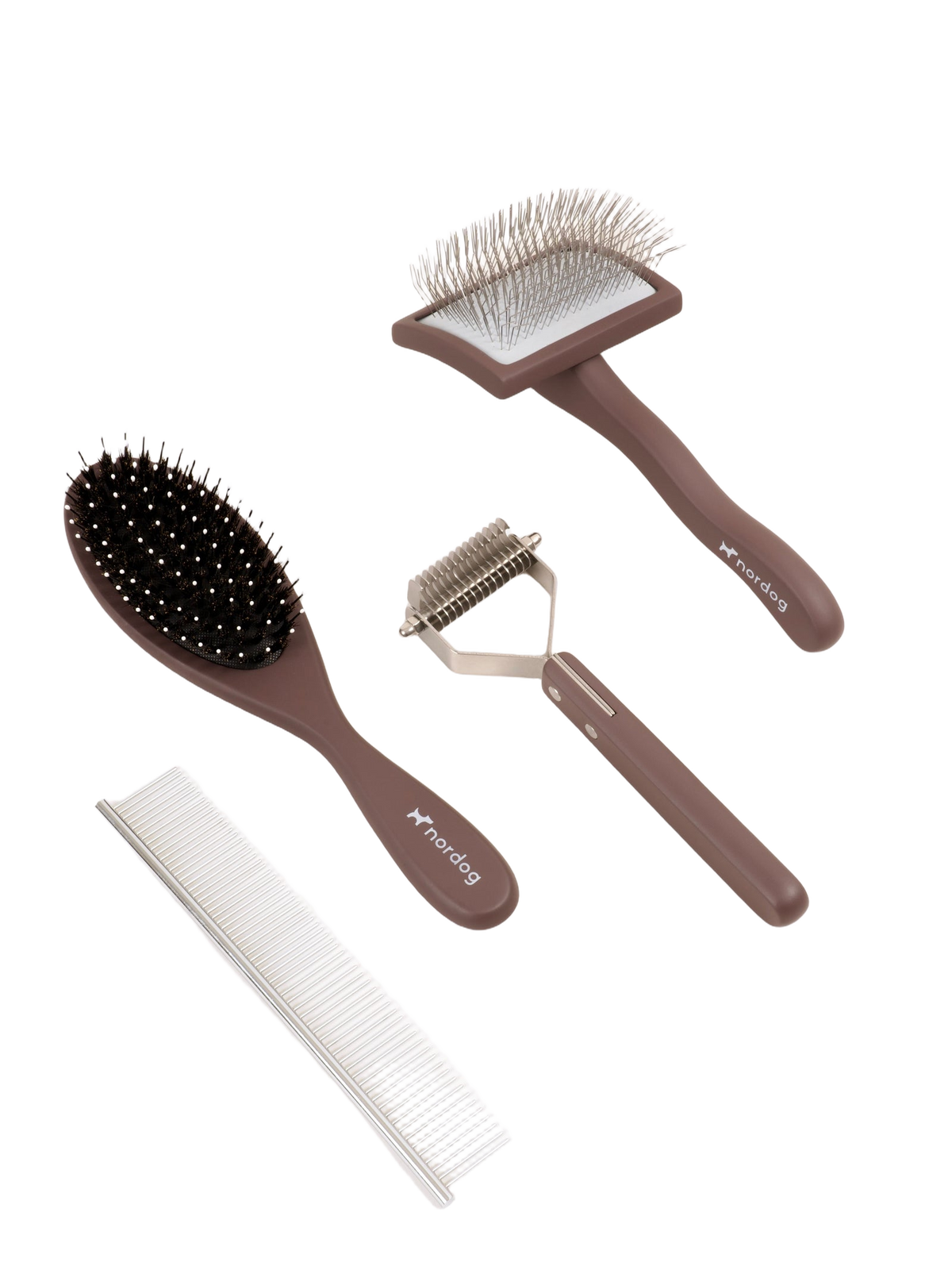 Nordog Care pelsplejesæt med børster og kam – fritlagt produktfoto